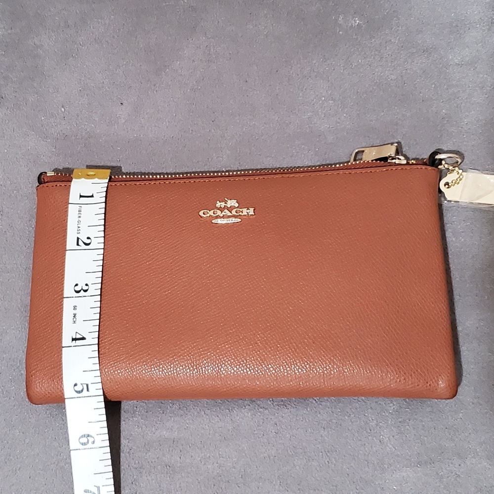 Coach small crossbody - Picture 3 of 10